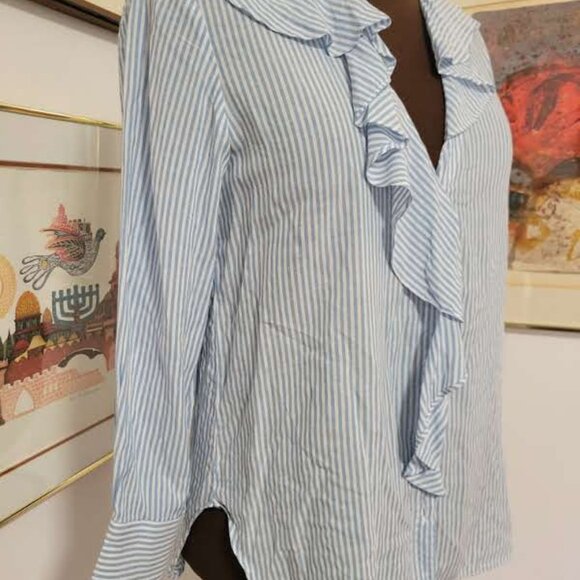 Zara Pale Blue Striped ruffled V-Neck Blouse - Picture 4 of 5